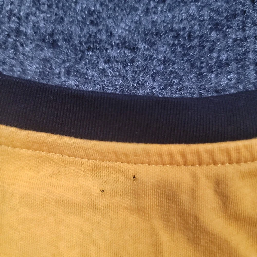 Guess Mens Yellow‎ Short Sleeve Crew Neck Pullover T-Shirt Size Large - Picture 10 of 11